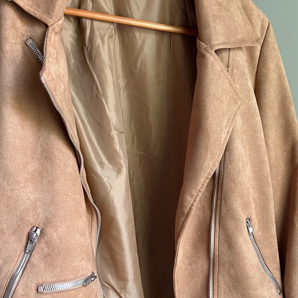 EUC Camel/Gold Fuax Suede With Silver Hardware Jacket Large - Picture 7 of 7